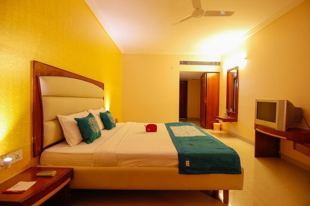 Capital O 1251 Hotel Suprabha Warangal Eksteriør bilde